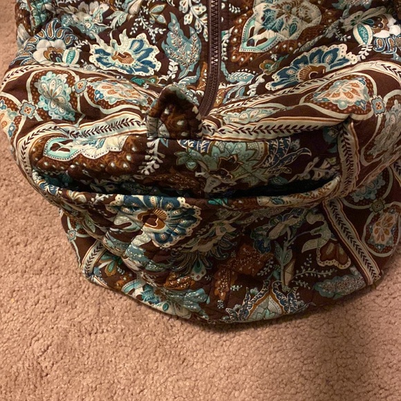 Vera Bradley Large Tote - Picture 3 of 4